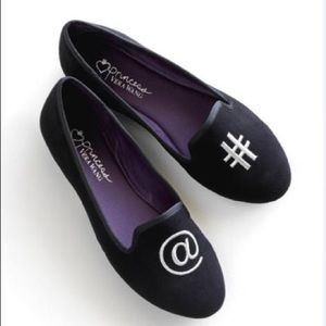 Vera Wang “Social Media” Loafers size 10